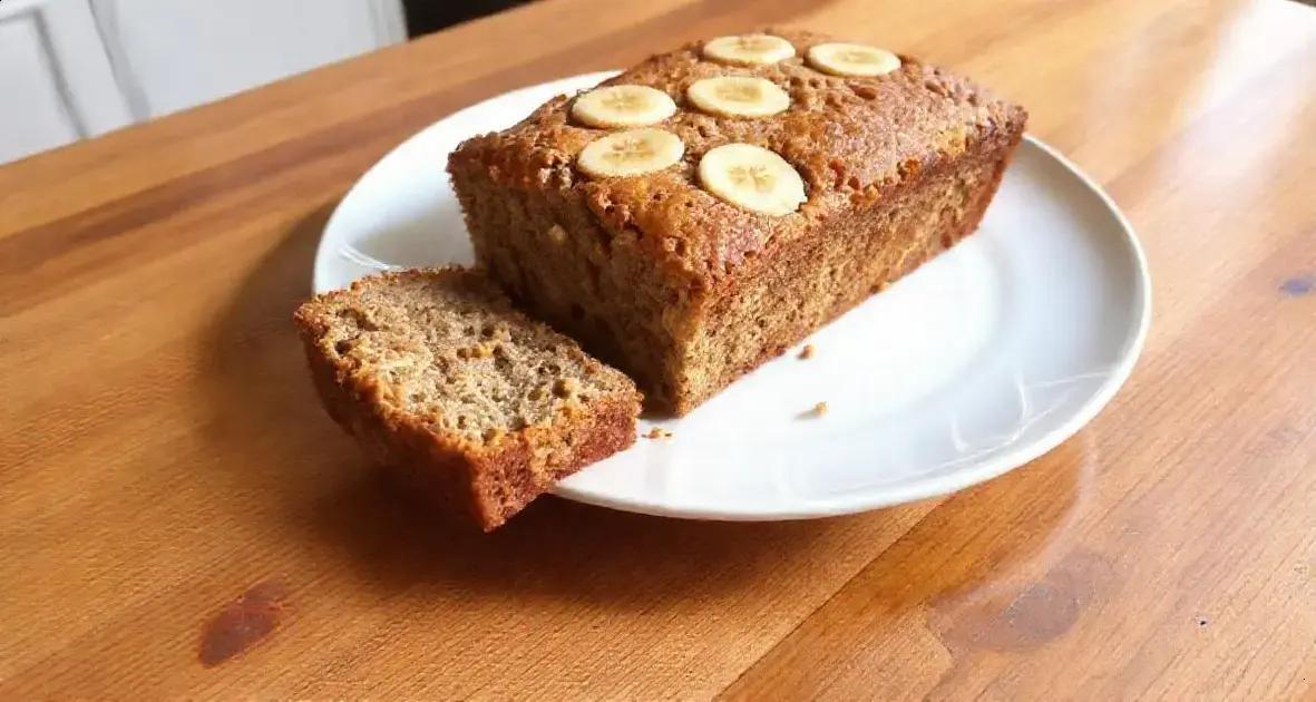 Bolo de banana com aveia — Mediterranean Diet Hub